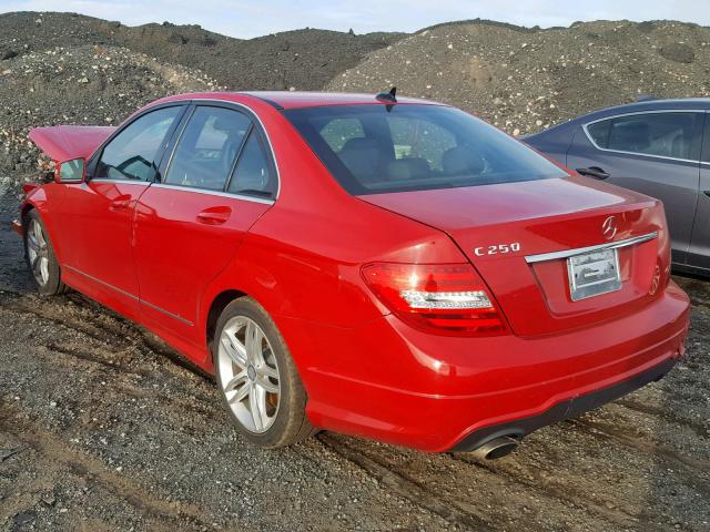 WDDGF4HB0DA785720 - 2013 MERCEDES-BENZ C 250 RED photo 3