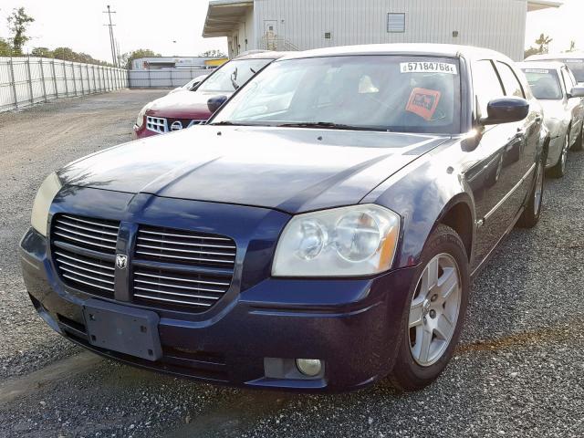 2D4FV47V06H390111 - 2006 DODGE MAGNUM SXT BLUE photo 2