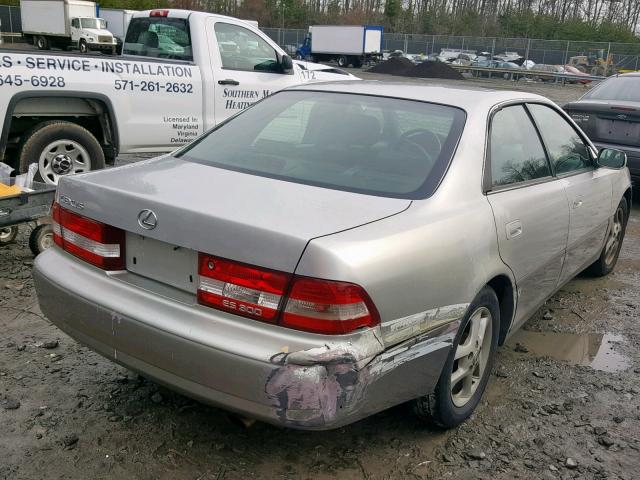 JT8BF28G510325375 - 2001 LEXUS ES 300 SILVER photo 4