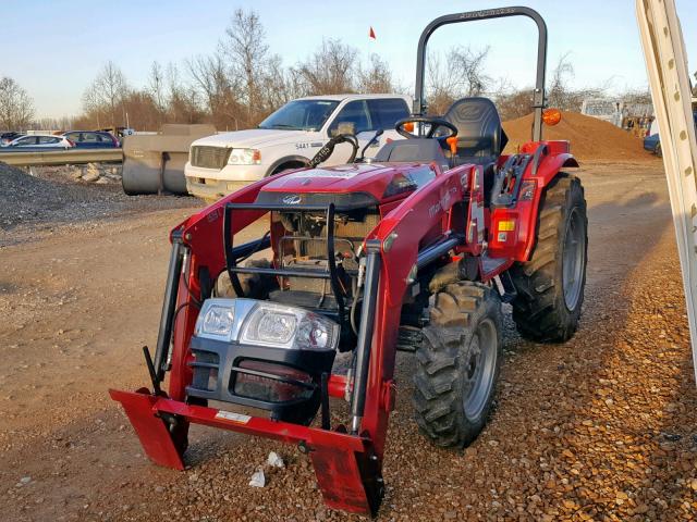 26G160712238 - 2017 OTHER TRACTOR RED photo 2
