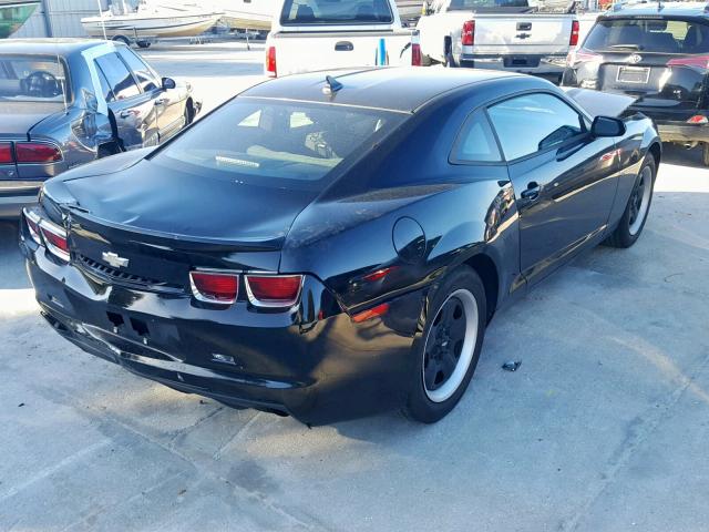 2G1FA1E33C9138943 - 2012 CHEVROLET CAMARO LS BLACK photo 4