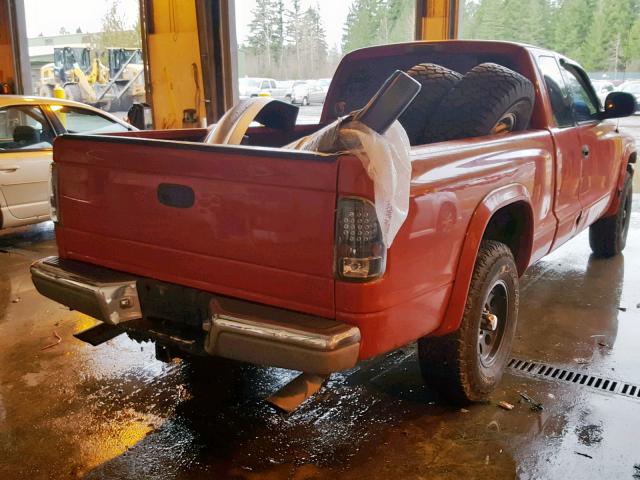 1B7GG22Y7XS259124 - 1999 DODGE DAKOTA RED photo 4