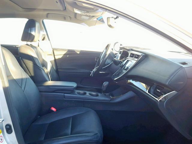 4T1BK1EB4DU041289 - 2013 TOYOTA AVALON BAS SILVER photo 5