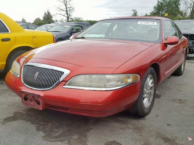 1LNFM91V3WY677319 - 1998 LINCOLN MARK VIII RED photo 2