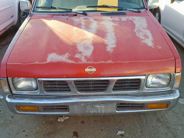 1N6SD11S2VC338828 - 1997 NISSAN TRUCK BASE RED photo 7