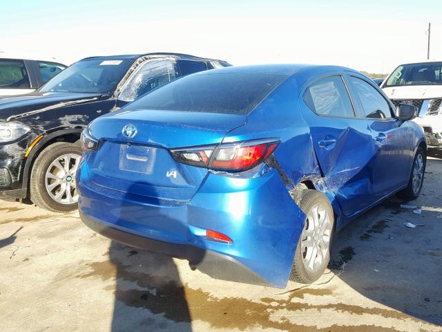 3MYDLBYV0HY158667 - 2017 TOYOTA YARIS IA BLUE photo 4