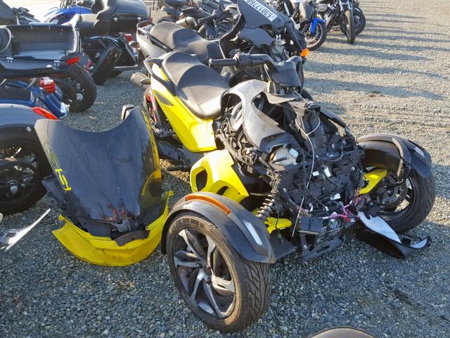 2BXNABC18EV000089 - 2014 CAN-AM SPYDER YELLOW photo 2