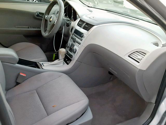 1G1ZC5E01CF145272 - 2012 CHEVROLET MALIBU 1LT SILVER photo 5