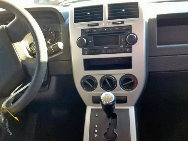 1J8FT47W88D795198 - 2008 JEEP COMPASS SP 绿色 照片 9