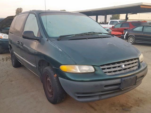 2P4FP25B7VR208767 - 1997 PLYMOUTH VOYAGER GREEN photo 1
