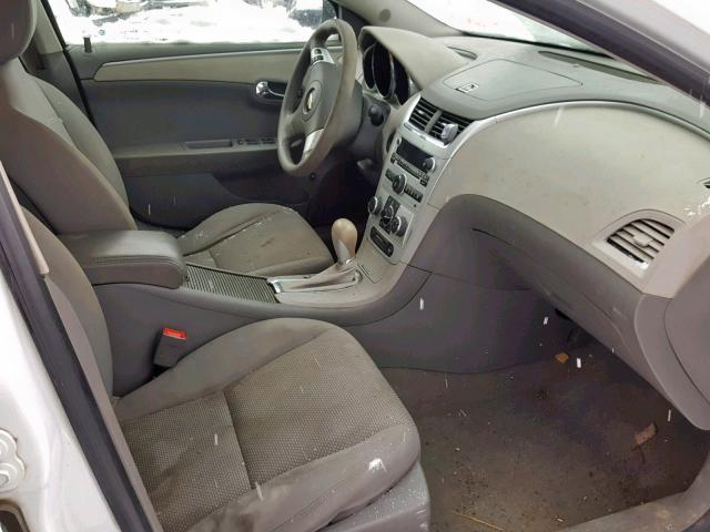1G1ZB5EB2A4106896 - 2010 CHEVROLET MALIBU LS WHITE photo 5