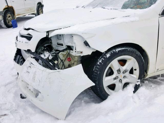 1G1ZB5EB2A4106896 - 2010 CHEVROLET MALIBU LS WHITE photo 9