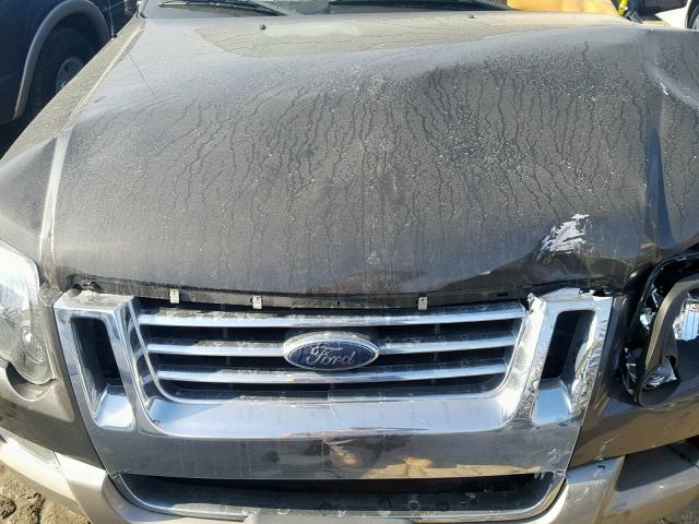 1FMEU64E76UB71019 - 2006 FORD EXPLORER E BROWN photo 7