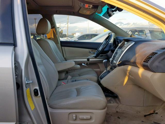 JTJHW31U960026042 - 2006 LEXUS RX 400 CREAM photo 5