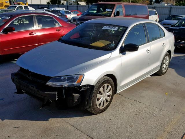 3VW2K7AJ8EM335608 - 2014 VOLKSWAGEN JETTA BASE Արծաթագույն լուսանկար 2