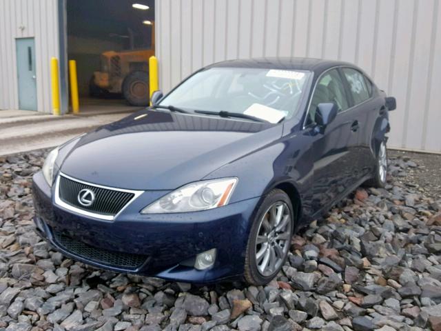 JTHCK262165001521 - 2006 LEXUS IS 250 BLUE photo 2