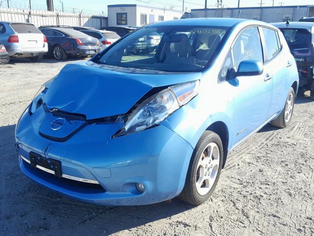 JN1AZ0CP4BT005998 - 2011 NISSAN LEAF SV BLUE photo 2