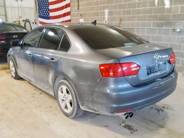 3VW3L7AJ3BM105021 - 2011 VOLKSWAGEN JETTA TDI GRAY photo 3