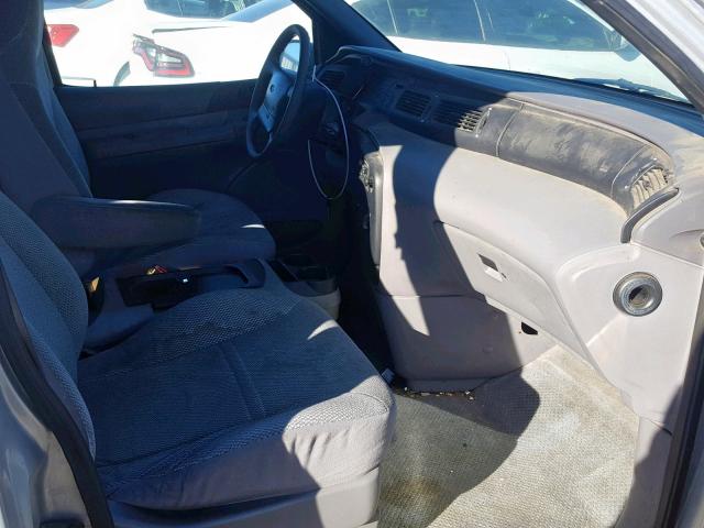 2FMDA5145TBB82287 - 1996 FORD WINDSTAR W GRAY photo 5