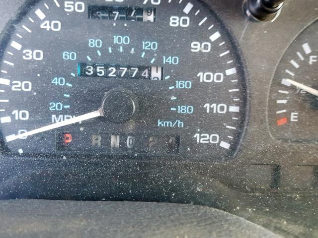 2FMDA5145TBB82287 - 1996 FORD WINDSTAR W GRAY photo 8