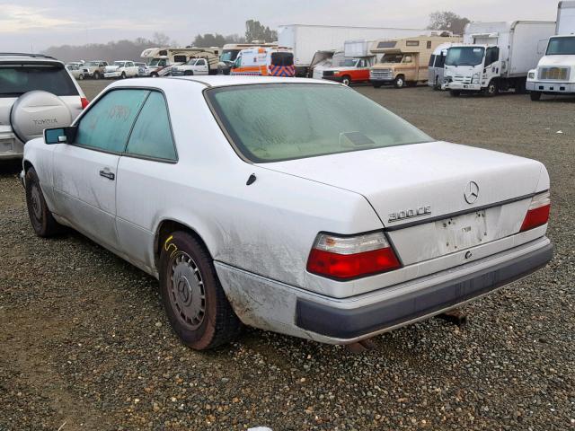 WDBEA51D8NB615357 - 1992 MERCEDES-BENZ 300 CE WHITE photo 3