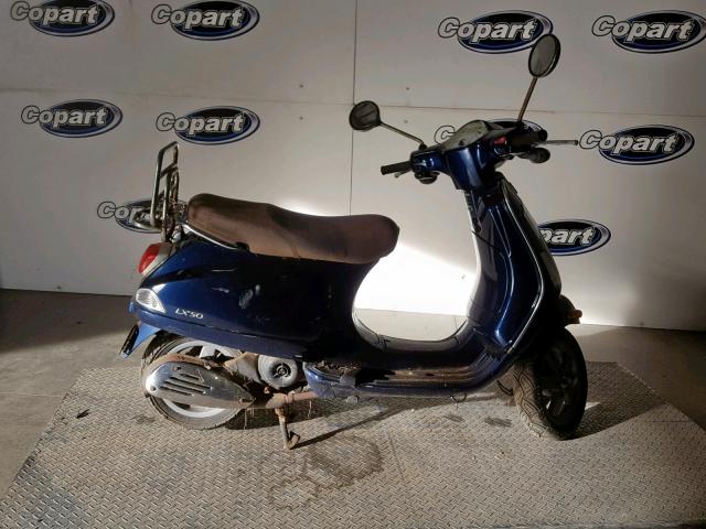 ZAPC386B875006765 - 2007 VESPA LX 50 BLUE photo 9