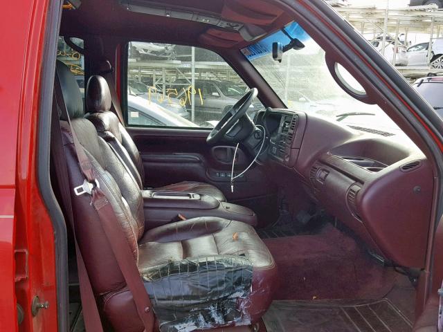 1GKEK13R3TJ705653 - 1996 GMC YUKON RED photo 5