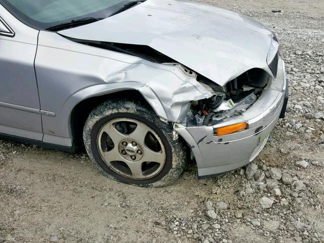 1LNHM87A4YY756704 - 2000 LINCOLN LS SILVER photo 9
