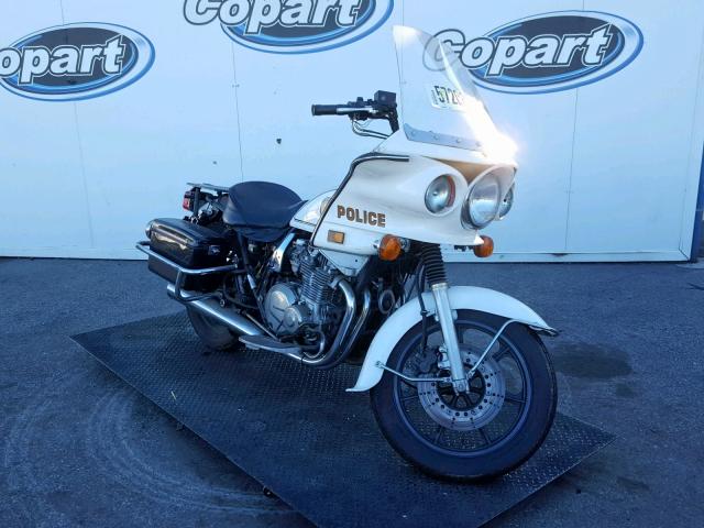 JKAKZCP232B520153 - 2002 KAWASAKI KZ1000 P WHITE photo 1