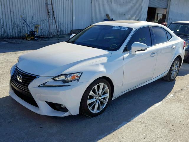 JTHBF1D27F5065169 - 2015 LEXUS IS 250 WHITE photo 2