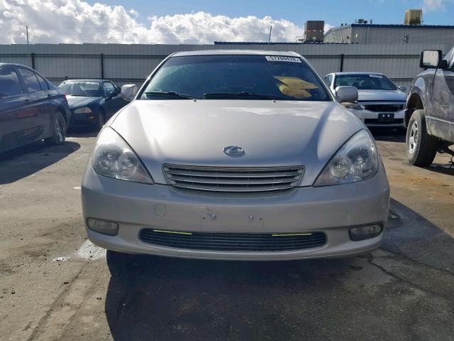 JTHBF30G320071085 - 2002 LEXUS ES 300 SILVER photo 9