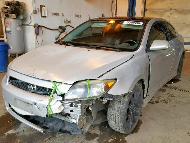 JTKDE177050058962 - 2005 TOYOTA SCION TC Gümüş foto 2