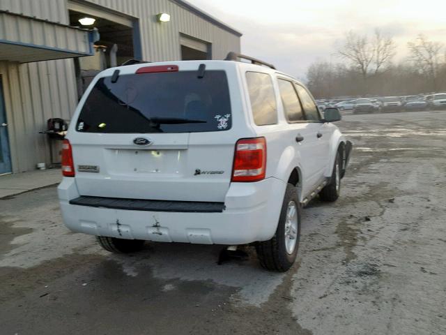 1FMCU59379KA11909 - 2009 FORD ESCAPE HYB WHITE photo 4