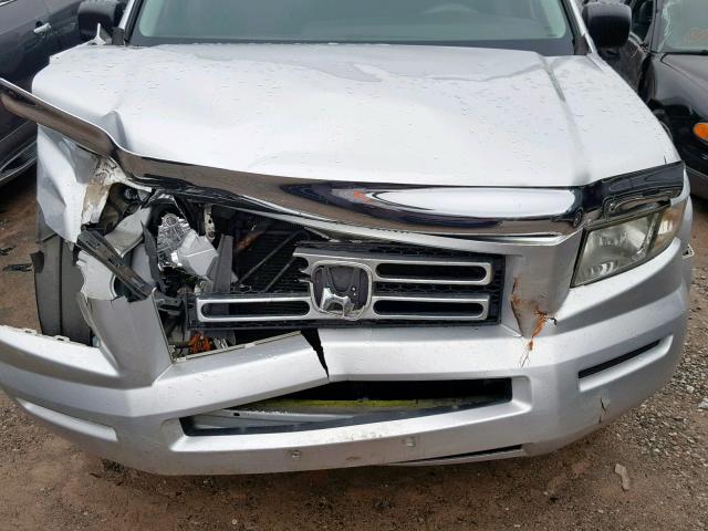 2HJYK162X6H551936 - 2006 HONDA RIDGELINE SILVER photo 7