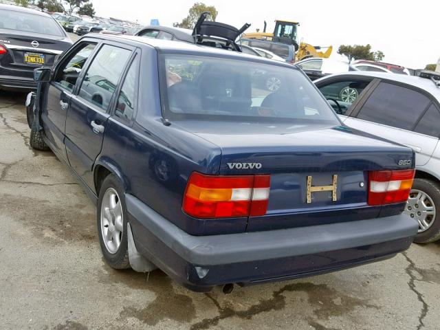 YV1LS552XR2171090 - 1994 VOLVO 850 BLUE photo 3