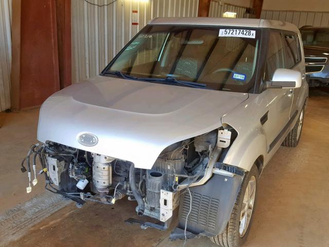 KNDJT2A28B7706165 - 2011 KIA SOUL + SILVER photo 2