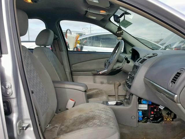 1G1ZT648X4F169861 - 2004 CHEVROLET MALIBU MAX ვერცხლისფერი ფოტო 5