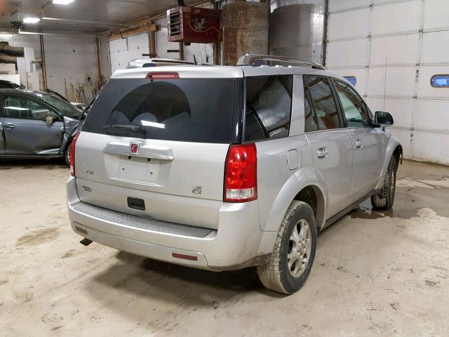 5GZCZ534X6S886063 - 2006 SATURN VUE SILVER photo 4