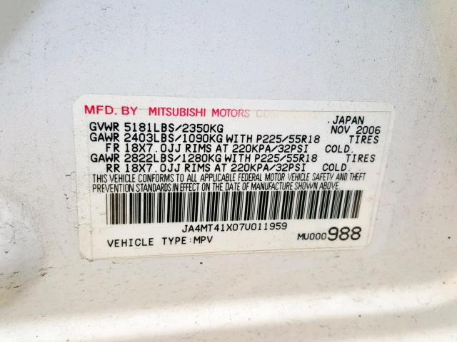 JA4MT41X07U011959 - 2007 MITSUBISHI OUTLANDER WHITE photo 10