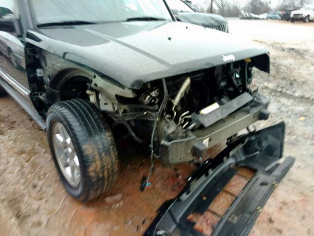 1J8HG68287C618210 - 2007 JEEP COMMANDER BLACK photo 9