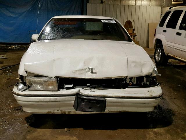 1G1BL53E2NW149141 - 1992 CHEVROLET CAPRICE WHITE photo 9