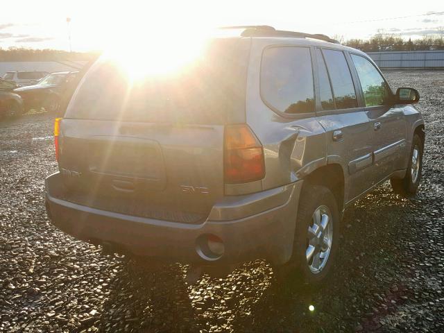 1GKDT13S552276153 - 2005 GMC ENVOY GRAY photo 4