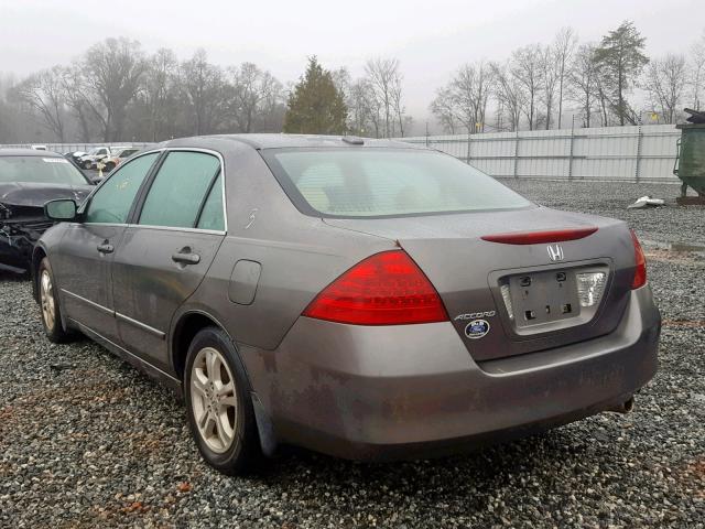 1HGCM567X7A150609 - 2007 HONDA ACCORD EX GRAY photo 3