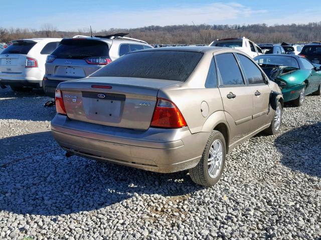 1FAFP34N45W117295 - 2005 FORD FOCUS ZX4 TAN photo 4