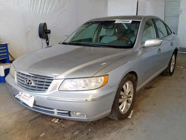 KMHFC46F27A223757 - 2007 HYUNDAI AZERA SE SILVER photo 2