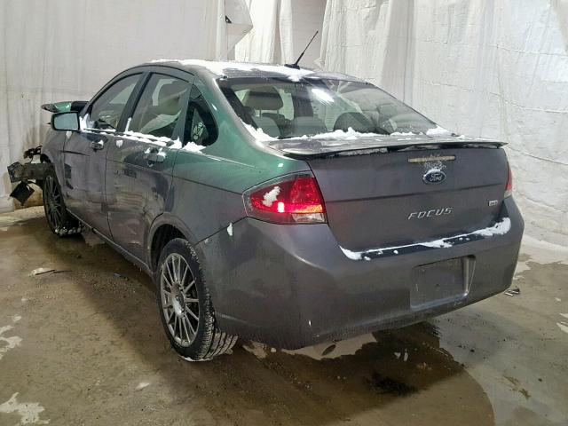 1FAHP3GN5AW114758 - 2010 FORD FOCUS SES GRAY photo 3