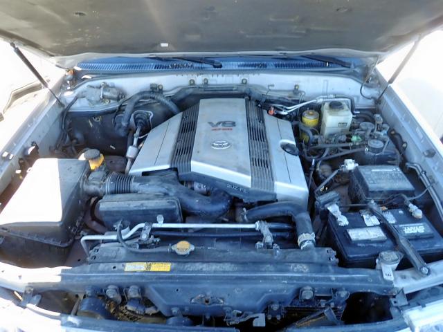 JTEHT05J212013586 - 2001 TOYOTA LAND CRUIS SILVER photo 7