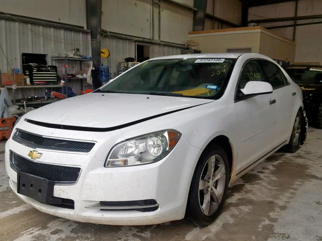 1G1ZC5E05CF337309 - 2012 CHEVROLET MALIBU 1LT WHITE photo 2