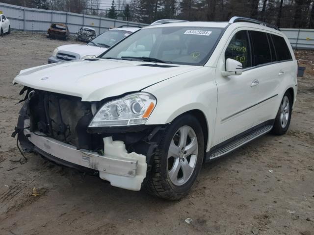 4JGBF7BE1CA802494 - 2012 MERCEDES-BENZ GL 450 4MA WHITE photo 2