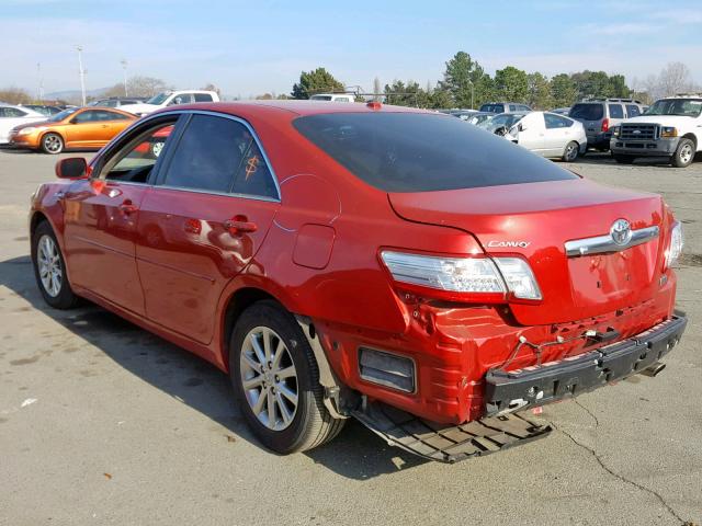 4T1BB3EK4BU141403 - 2011 TOYOTA CAMRY HYBR RED photo 3